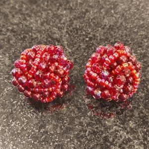 Vintage Raspberry Aurora Borealis Glass Bead Cluster Clip Costume Earrings